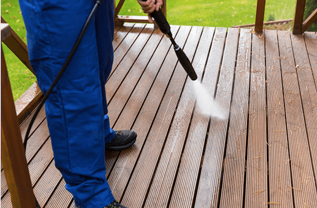 deck cleaning sarasota